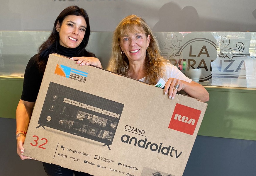 Supermercado La Esperanza festejó la primavera regalando un Smart TV